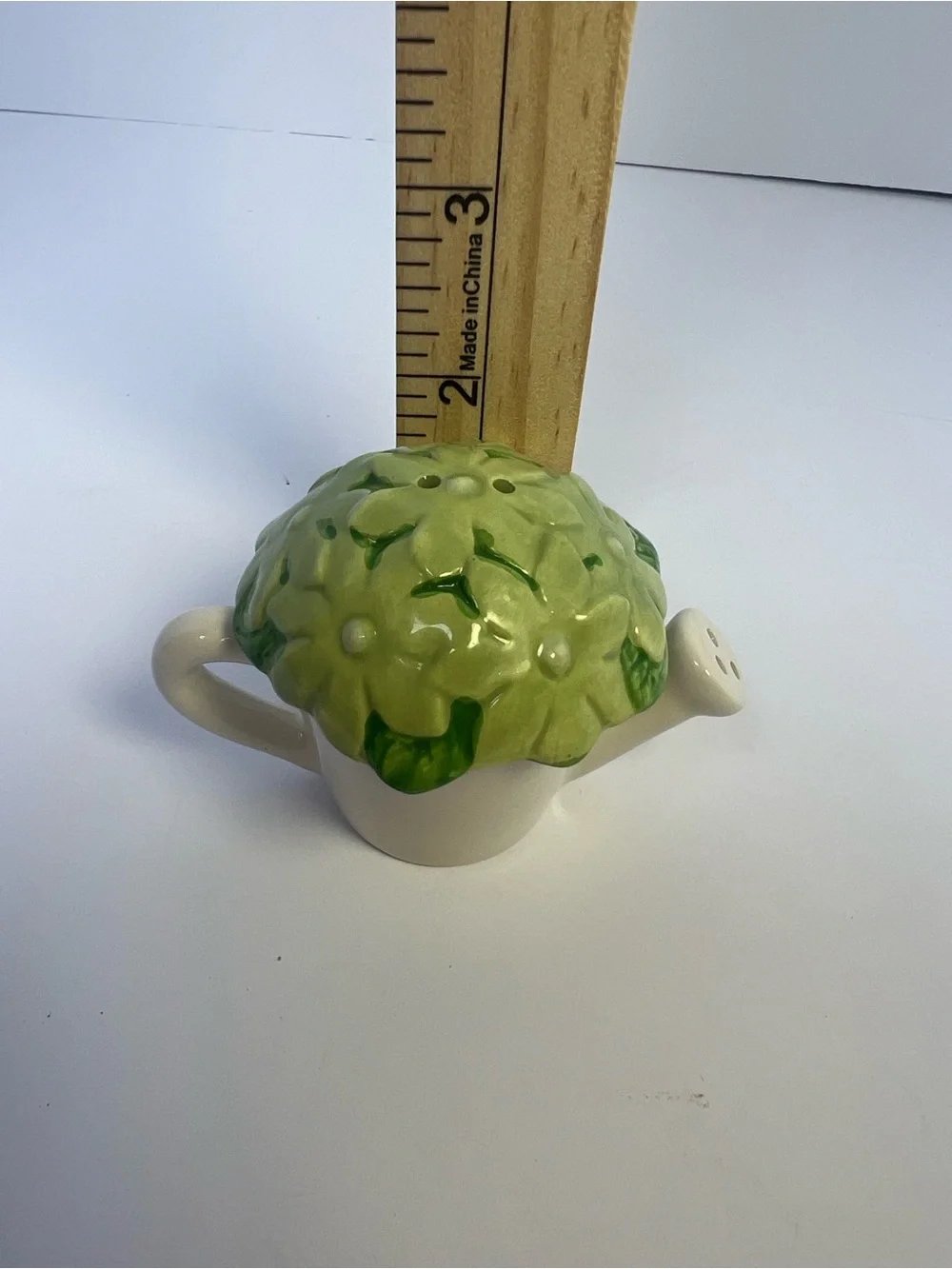 Nesting Ceramic Watering Can Flower Bush Salt Pepper Shaker Set Vintage